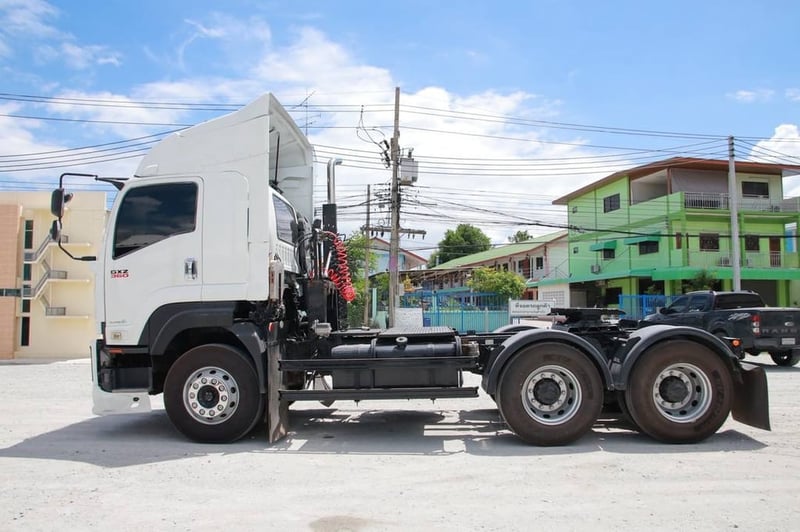 สิบล้อหัวลาก ISUZU GXZ 360 ปี 2566 (9050) สิบล้อหัวลาก ISUZU GXZ 360 ปี 2566 (9050)
