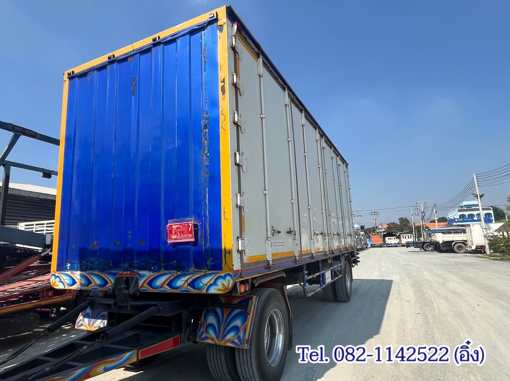 หกล้อตู้สิบบาน  ISUZU FTR 240 แรง ปี60 (2244,2245)