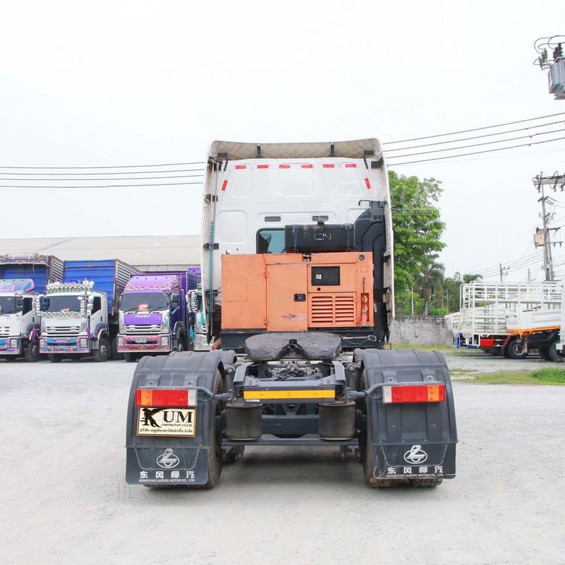 CHENGLONG Lz 387แรงม้า รถบรรทุก 10ล้อ หัวลาก เฉพาะหัว ปี2024 เลขไมล์ 49,600 กม. CHENGLONG Lz 387แรงม้า รถบรรทุก 10ล้อ หัวลาก เฉพาะหัว ปี2024 เลขไมล์ 49,600 กม.