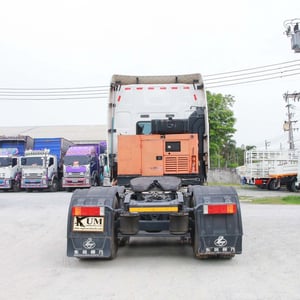 CHENGLONG Lz 387แรงม้า รถบรรทุก 10ล้อ หัวลาก เฉพาะหัว ปี2024 เลขไมล์ 49,600 กม. CHENGLONG Lz 387แรงม้า รถบรรทุก 10ล้อ หัวลาก เฉพาะหัว ปี2024 เลขไมล์ 49,600 กม.