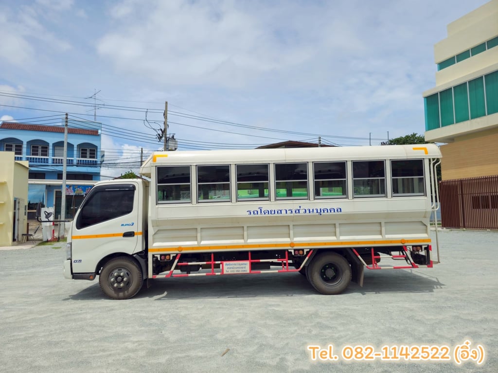 หกล้อโดยสาร HINO XZU 150 แรง ปี 2566(2429) หกล้อโดยสาร HINO XZU 150 แรง ปี 2566(2429)