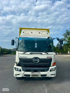 HINO FG 240แรงม้า รถบรรทุก 6ล้อ ตู้แห้ง ปี2016 เลขไมล์ 390,476 กม. HINO FG 240แรงม้า รถบรรทุก 6ล้อ ตู้แห้ง ปี2016 เลขไมล์ 390,476 กม.