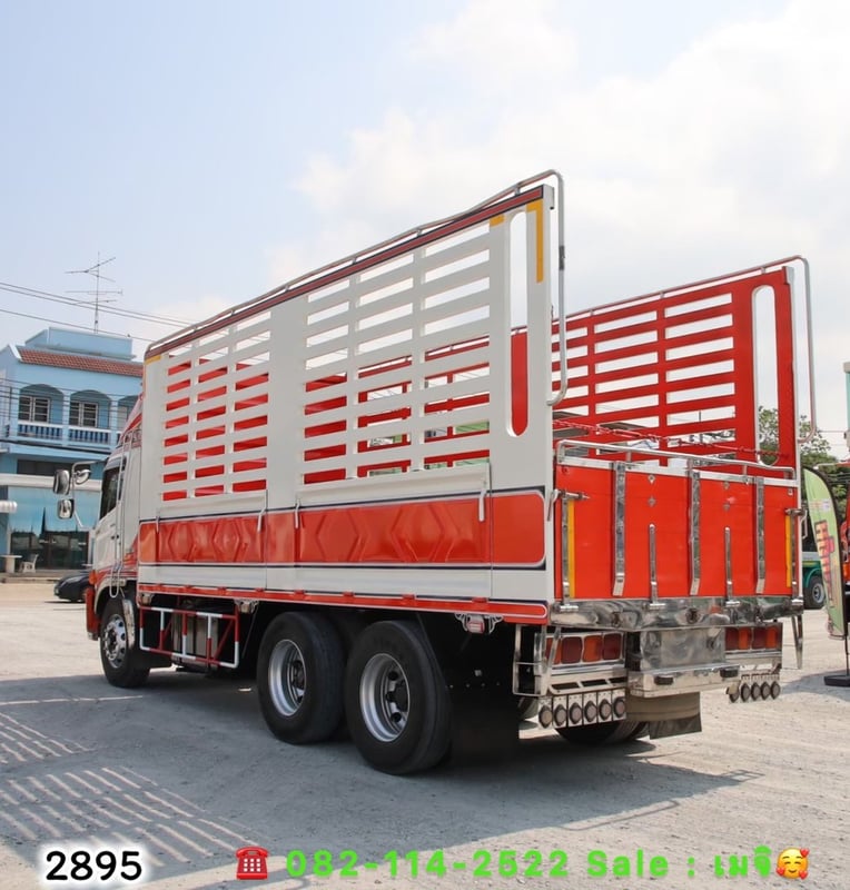 HINO FL 260แรงม้า รถบรรทุก 10ล้อ กระบะคอกสูง ปี2016 HINO FL 260แรงม้า รถบรรทุก 10ล้อ กระบะคอกสูง ปี2016