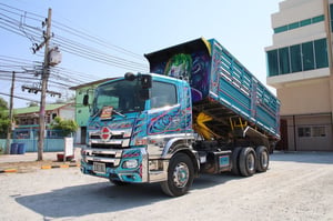 HINO FM 344แรงม้า รถบรรทุก 10ล้อ พ่วงแม่ลูก ปี2024 เลขไมล์ 176,300 กม. HINO FM 344แรงม้า รถบรรทุก 10ล้อ พ่วงแม่ลูก ปี2024 เลขไมล์ 176,300 กม.