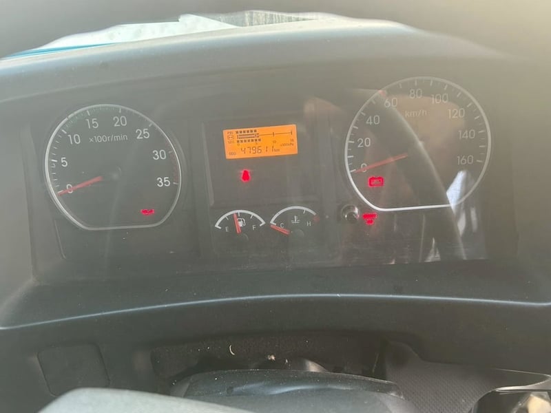 ISUZU FTR 240แรงม้า รถบรรทุก 6ล้อ หัวลาก เฉพาะหัว ปี2022 ISUZU FTR 240แรงม้า รถบรรทุก 6ล้อ หัวลาก เฉพาะหัว ปี2022