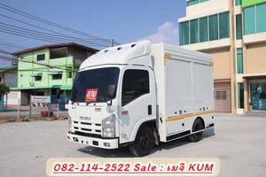 ISUZU NMR 130แรงม้า รถบรรทุก 6ล้อ ตู้แห้ง ปี2015