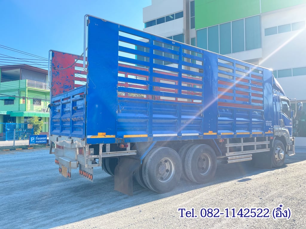 สิบล้อคอก ISUZU FVM 300 แรง ปี 2554 (5126) สิบล้อคอก ISUZU FVM 300 แรง ปี 2554 (5126)