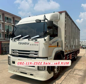 ISUZU FTR 240แรงม้า รถบรรทุก 6ล้อ ตู้แห้ง ปี2022
