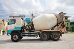 สิบล้อโม่ปูน HINO 330 แรงม้า ปี 55 (0741)
