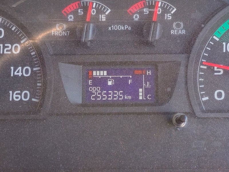 💥ฟรี เปลี่ยนยางใหม่ 10เส้น💥 สิบล้อตู้สิบบาน HINO FG8J 240 แรง ปี 2565 (4820)