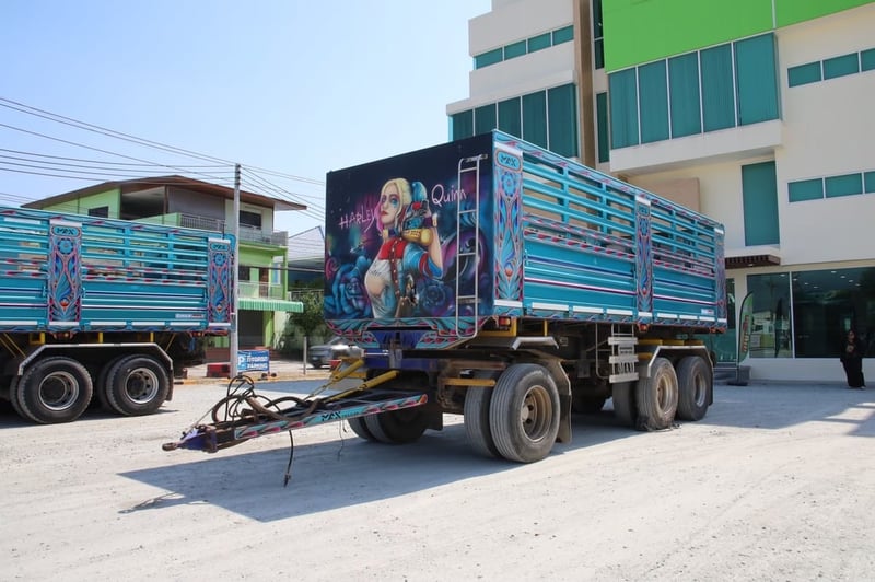 HINO FM 344แรงม้า รถบรรทุก 10ล้อ พ่วงแม่ลูก ปี2024 เลขไมล์ 176,300 กม. HINO FM 344แรงม้า รถบรรทุก 10ล้อ พ่วงแม่ลูก ปี2024 เลขไมล์ 176,300 กม.