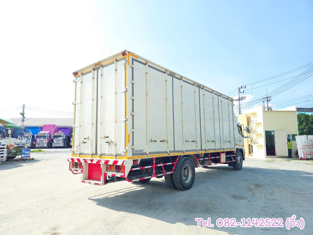 #หกล้อตู้สิบบาน HINO FG8J 212 แรง ปี 2555 (3869)