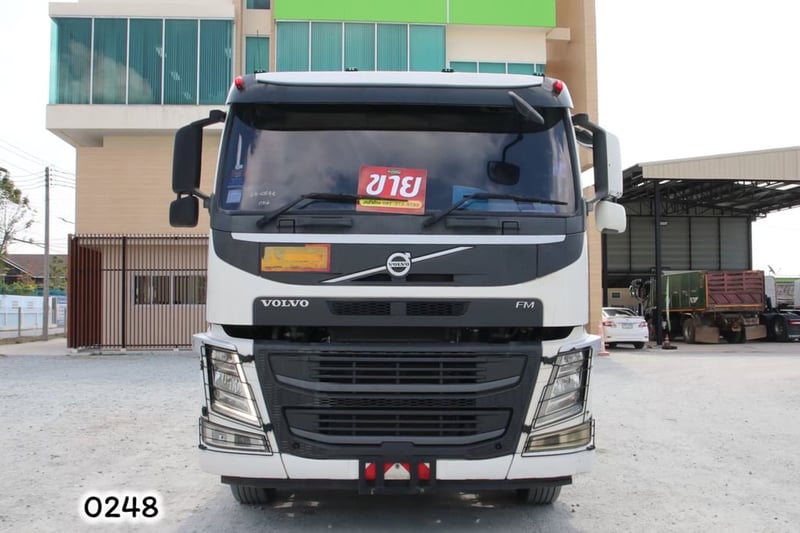 VOLVO FM รถบรรทุก 10ล้อ หัวลาก เฉพาะหัว ปี2017