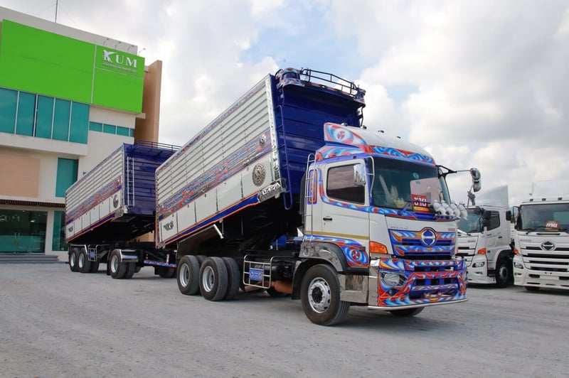 สิบล้อดั้มพ์ HINO FM1A 344 แรง ปี 2561 (3362,3363)