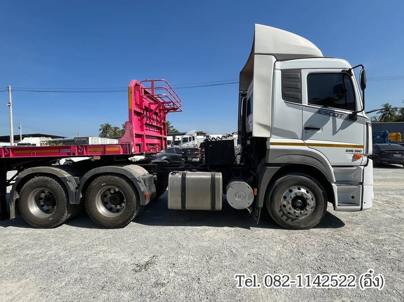 สิบล้อหัวลาก UD ESCOT 390 แรงม้า ปี 2565 (2258)