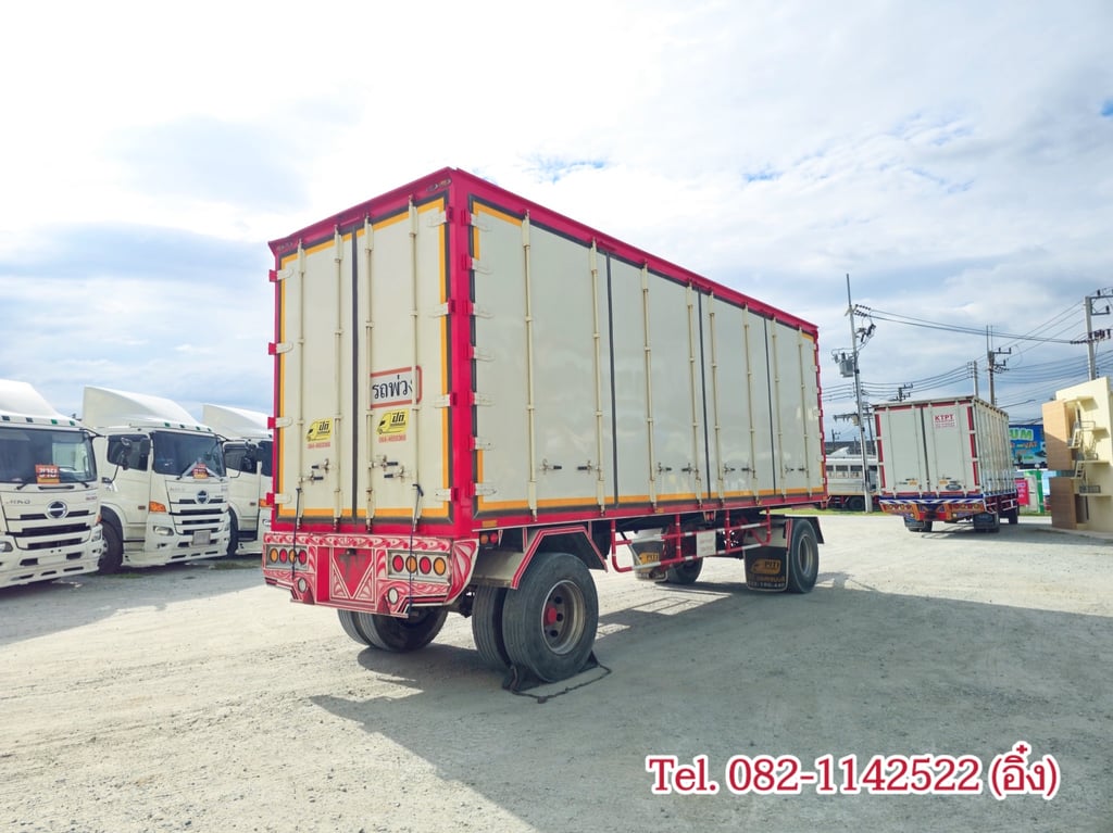 หางพ่วงตู้สิบบาน สองเพลา อู่ ปิติ ปี 2565 (3634)