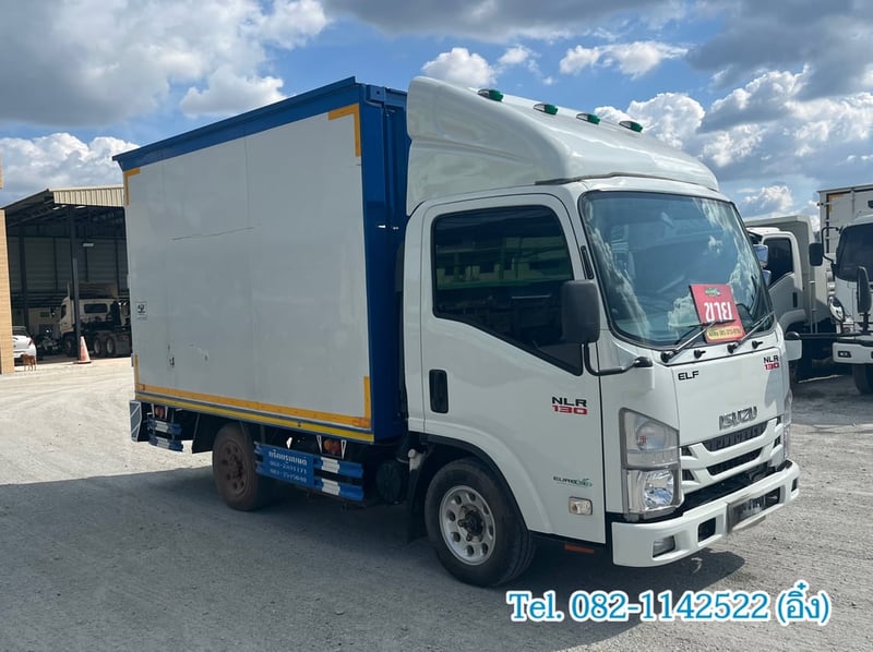 สี่ล้อตู้ ISUZU NLR 104 แรง ปี 2564 (4519) สี่ล้อตู้ ISUZU NLR 104 แรง ปี 2564 (4519)