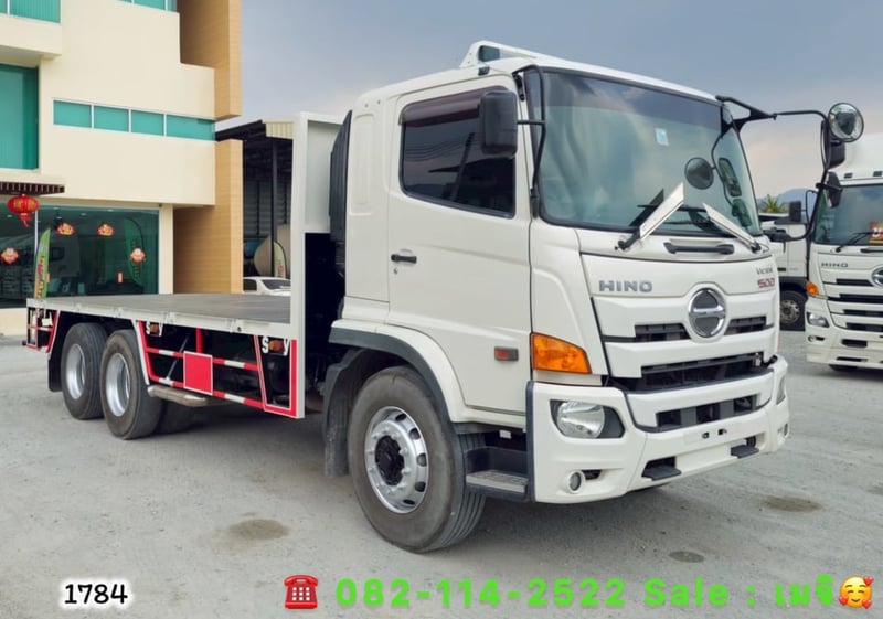 HINO FL 260แรงม้า รถบรรทุก 10ล้อ พื้นเรียบ ปี2017 HINO FL 260แรงม้า รถบรรทุก 10ล้อ พื้นเรียบ ปี2017