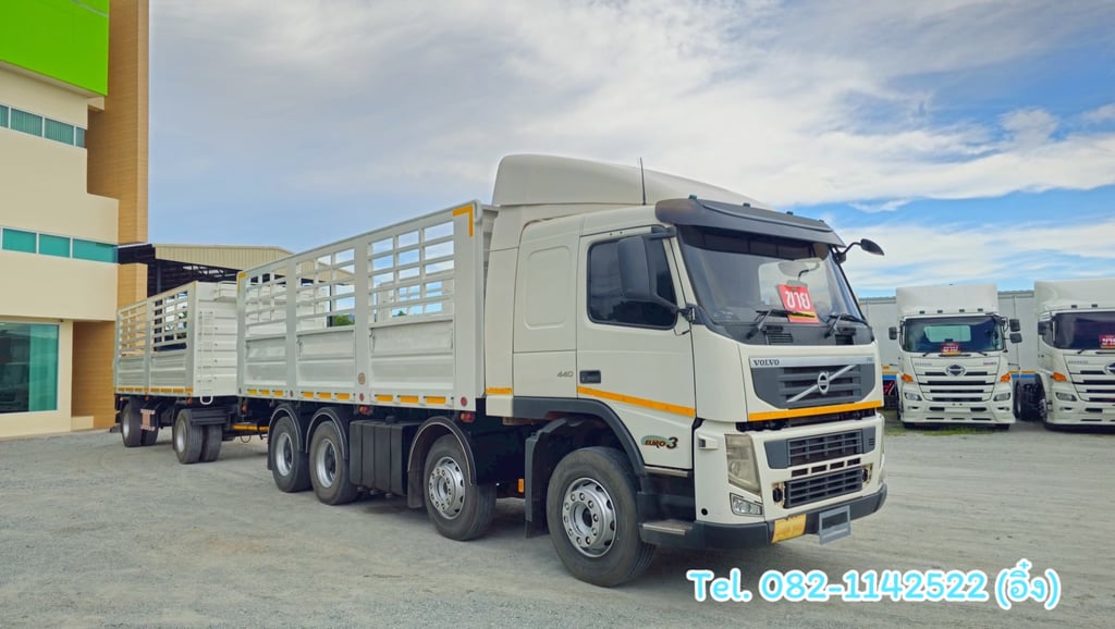🚚💨#สิบสองล้อคอก VOLVO FM 440 แรง ปี 2556 (2890,6467) 🚚💨#สิบสองล้อคอก VOLVO FM 440 แรง ปี 2556 (2890,6467)