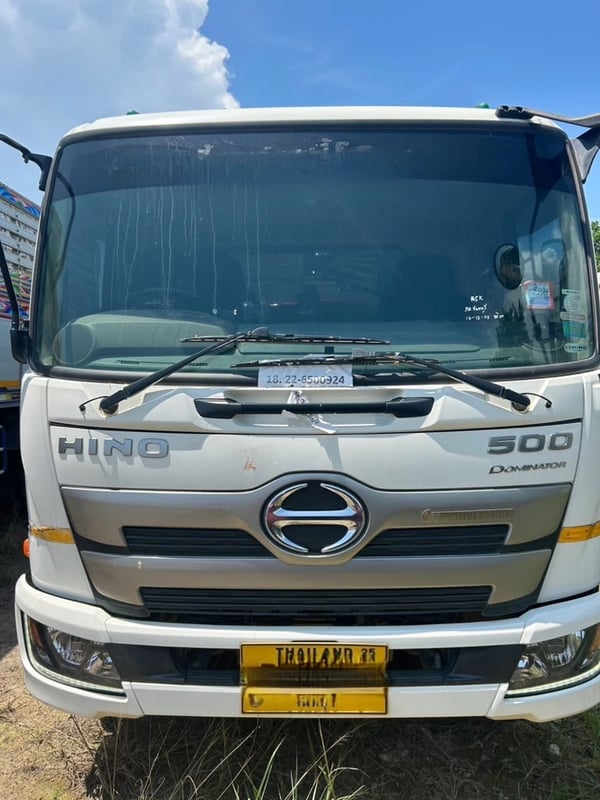 HINO FC 210แรงม้า รถบรรทุก 6ล้อ บรรทุกขยะ ปี2022 เลขไมล์น้อยกว่า 50,000 กม. HINO FC 210แรงม้า รถบรรทุก 6ล้อ บรรทุกขยะ ปี2022 เลขไมล์น้อยกว่า 50,000 กม.