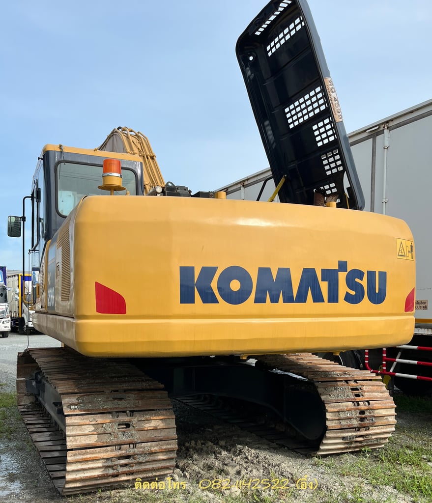 🚜 รถแบ็คโฮ KOMATSU PC200-7 ปี 2005 (4599)