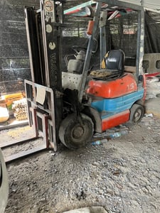 ขายโฟล์คลิฟท์ 1.5 ตัน 43000 เครื่องเบนซิน ขายโฟล์คลิฟท์ 1.5 ตัน 43000 เครื่องเบนซิน