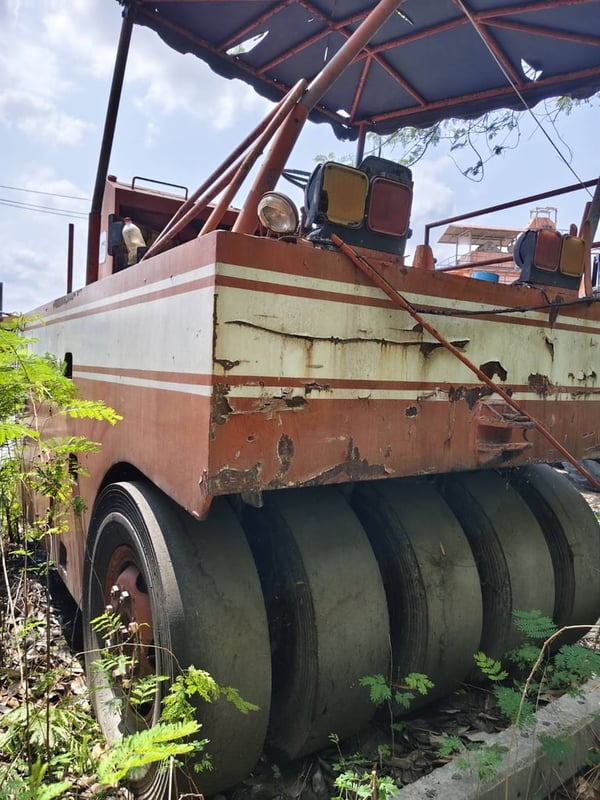 ขายด่วน รถบด9ล้อยาง Sakai พวงมาลัยสั้น เครื่องอีซูซุ ยางดีทุกเส้น ทะเบียนพร้อมโอน ใช้งานได้ปกติ ราคาถูกมากๆ ขายด่วน รถบด9ล้อยาง Sakai พวงมาลัยสั้น เครื่องอีซูซุ ยางดีทุกเส้น ทะเบียนพร้อมโอน ใช้งานได้ปกติ ราคาถูกมากๆ