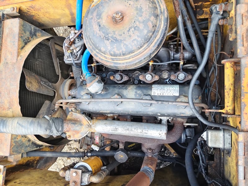 ขายด่วน โฟล์คลิฟท์6ตัน ยกสูง3เมตร ยางดี ใช้งานยกของได้ดี ราคาถูกมากๆ