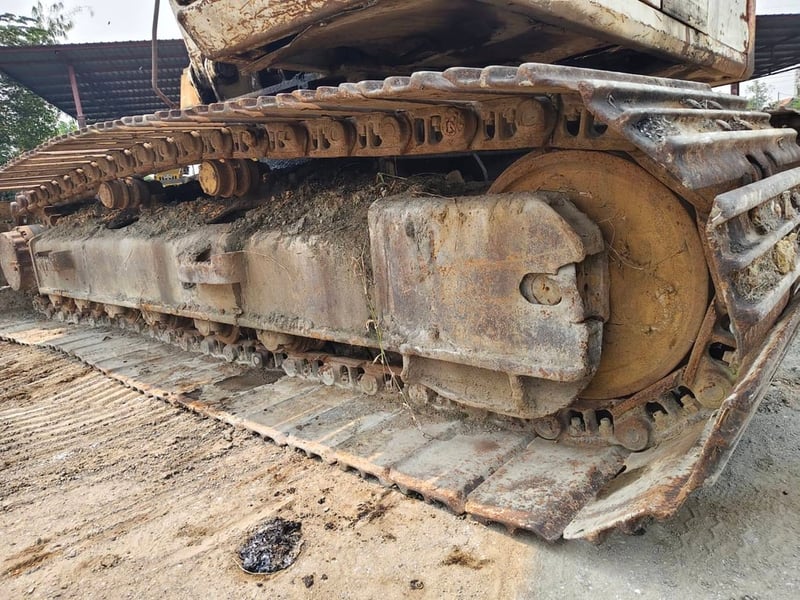 แมคโครคลาสสิคในตำนาน Sumitomo LS2800 รุ่นประหยัดน้ำมัน อึดถึกทน ช่วงล่างดี เอกสารเล่มทะเบียน ใช้งานได้ปกติ ราคาถูกมากสุดจะคุ้ม 