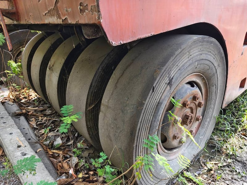 ขายด่วน รถบด9ล้อยาง Sakai พวงมาลัยสั้น เครื่องอีซูซุ ยางดีทุกเส้น ทะเบียนพร้อมโอน ใช้งานได้ปกติ ราคาถูกมากๆ ขายด่วน รถบด9ล้อยาง Sakai พวงมาลัยสั้น เครื่องอีซูซุ ยางดีทุกเส้น ทะเบียนพร้อมโอน ใช้งานได้ปกติ ราคาถูกมากๆ