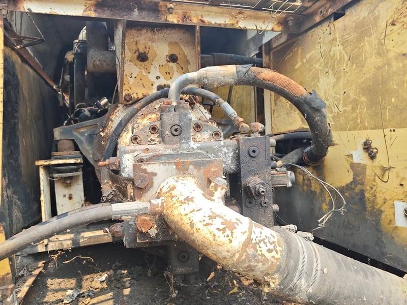 แมคโครคลาสสิคในตำนาน Sumitomo LS2800 รุ่นประหยัดน้ำมัน อึดถึกทน ช่วงล่างดี เอกสารเล่มทะเบียน ใช้งานได้ปกติ ราคาถูกมากสุดจะคุ้ม 