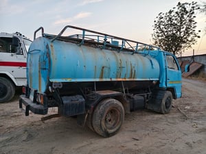 ISUZU NKR55E 110แรงม้า รถดูดสิ่งปฏิกูล(แปลงเป็นรถน้ำได้) ถังน้ำ4,000ลิตร ปี2005 รถขับใช้งานได้ ราคาถูกมากๆ