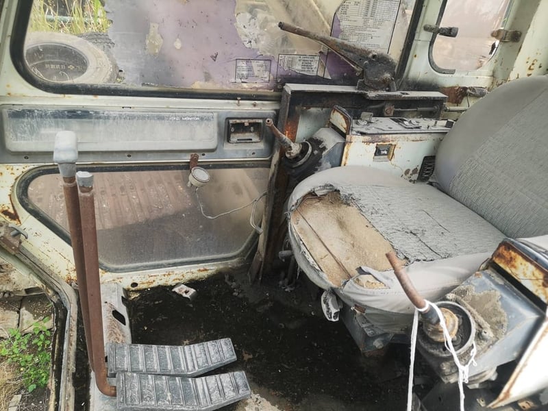 แมคโครคลาสสิคในตำนาน Sumitomo LS2800 รุ่นประหยัดน้ำมัน อึดถึกทน ช่วงล่างดี เอกสารเล่มทะเบียน ราคาสุดคุ้ม 