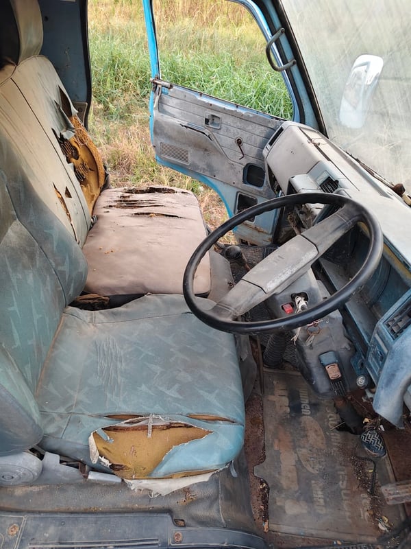 ISUZU NKR55E 110แรงม้า รถดูดสิ่งปฏิกูล(แปลงเป็นรถน้ำได้) ถังน้ำ4,000ลิตร ปี2005 รถขับใช้งานได้ ราคาถูกมากๆ