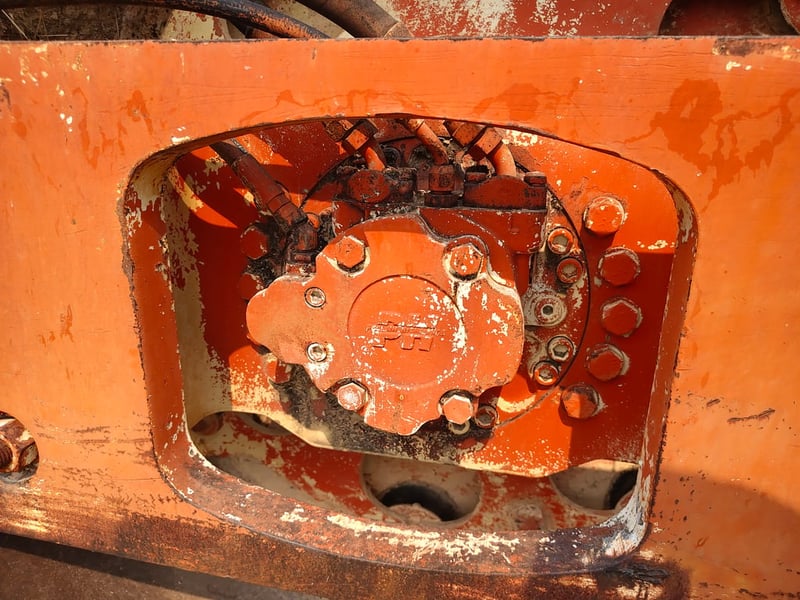 ขายด่วน รถบดอิงเกอร์โซแลนด์ รุ่นพิมพ์นิยม SD100D ตูดเท เอกสารเล่มทะเบียน รถใช้งานได้ ราคาถูกมากๆ