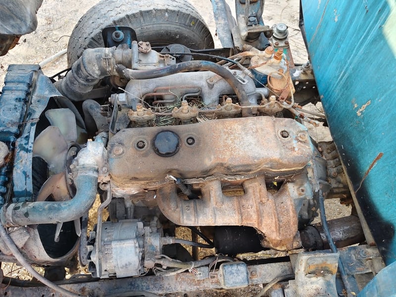 ISUZU NKR55E 110แรงม้า รถดูดสิ่งปฏิกูล(แปลงเป็นรถน้ำได้) ถังน้ำ4,000ลิตร ปี2005 รถขับใช้งานได้ ราคาถูกมากๆ