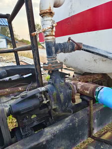 ขายด่วนมาก ISUZU FSR11HK รถบรรทุกน้ำ ถัง6,000ลิตร เครื่องดี คัทซีสวย อุปกรณ์ปั้มน้ำพร้อม สุดคุ้มในราคาถูกมากๆ