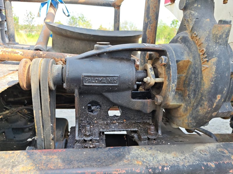 ขายด่วน ISUZU FSR11HK 160แรงม้า รถ6ล้อ บรรทุกน้ำ6,000ลิตร ปี1996 เล่มทะเบียนพร้อม รถใช้งานได้ ในราคาถูกมาก