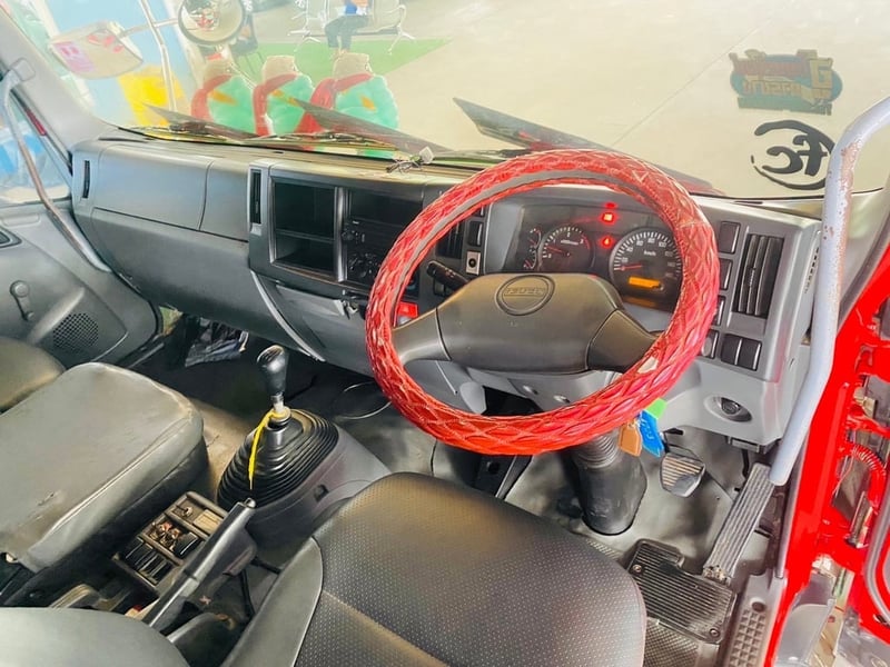 อีซูซุ 6ล้อดัมพ์ ยาง900 เลขไมล์แท้