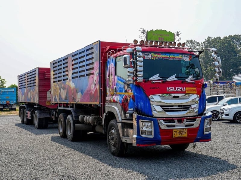 หน้าGiga แม่ดัมพ์ 10ลูก+ลูกดัมพ์ 12ล้อ น้ำหนักบรรทุก 29ตัน