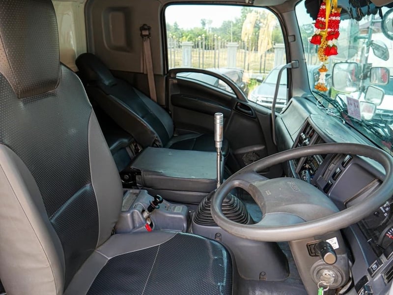 หน้าGiga แม่ดัมพ์ 10ลูก+ลูกดัมพ์ 12ล้อ น้ำหนักบรรทุก 29ตัน