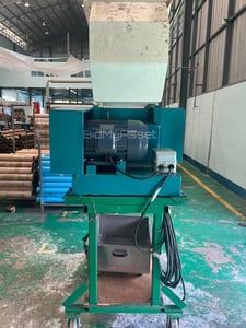 ขายด่วน! เครื่องบดพลาสติก