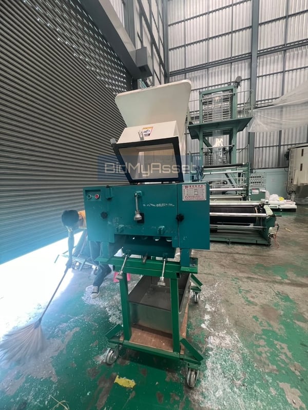 ขายด่วน! เครื่องบดพลาสติก