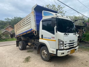 ISUZU FRR 210 แรงม้า รถบรรทุก 6 ล้อ ดั้มพ์ PANUS ปี2022  ขายดาวน์ 200,000 บาท