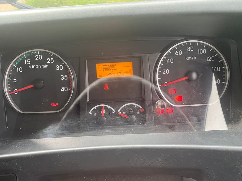 ISUZU FRR 210 แรงม้า รถบรรทุก 6 ล้อ ดั้มพ์ ปี 2024 