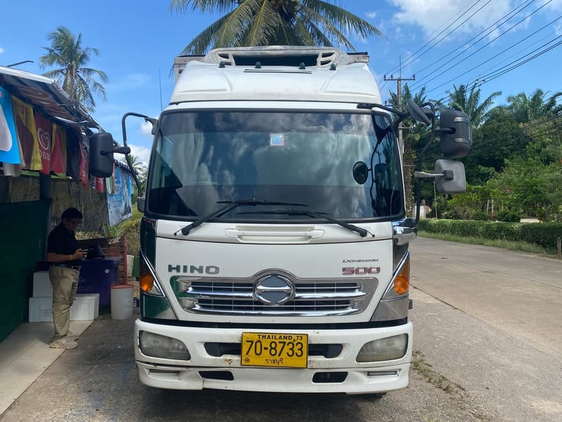 HINO FC 175 แรงม้า รถบรรทุก 6 ล้อ ตู้เย็น ปี62 ขายดาวน์ 1,200,000 บาท