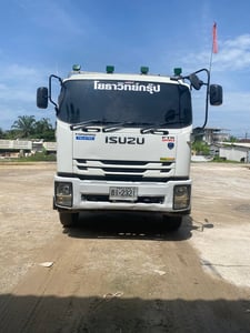 ISUZU FTR 240HP รถบรรทุก 6 ล้อ กระบะติดเครน ปี2017 พร้อมใช้งาน ISUZU FTR 240HP รถบรรทุก 6 ล้อ กระบะติดเครน ปี2017 พร้อมใช้งาน