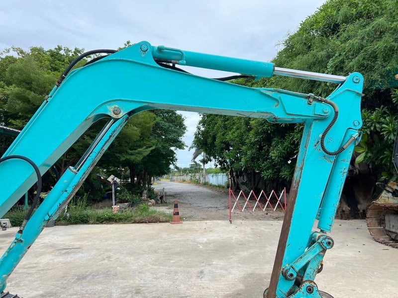 KOBELCO SK30SR รถขุดเล็กนำเข้าญี่ปุ่น ใบแทรกใหม่ แอร์ใหม่ ชั่วโมง 7,093