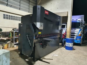ขายเครื่องพับ PRESS BRAKE MACHINE MODEL : PB-125x3200