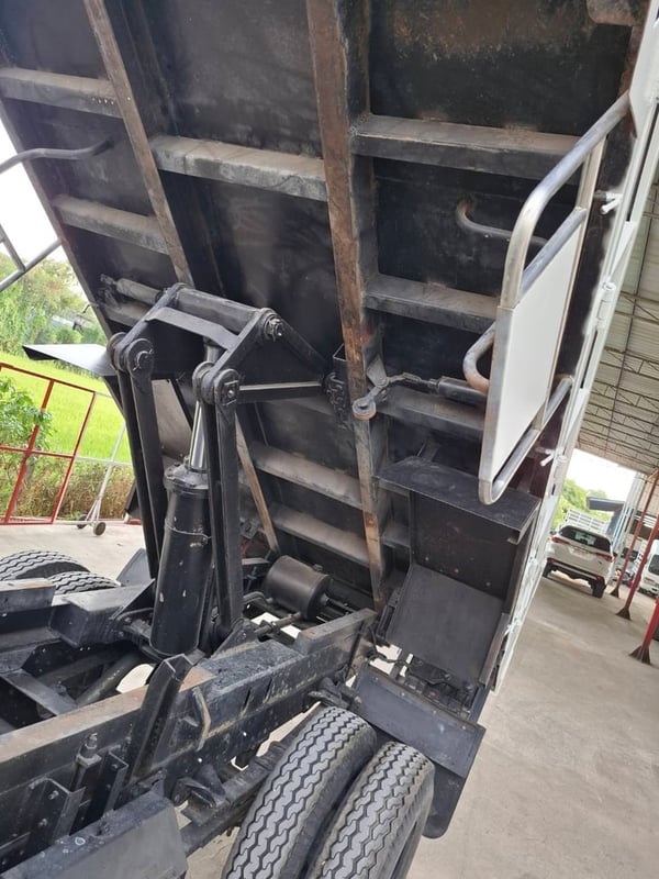 Isuzu NMR130 ดั้มพ์ 3 คิว ปี65 รถวิง3หมื่นโล Isuzu NMR130 ดั้มพ์ 3 คิว ปี65 รถวิง3หมื่นโล